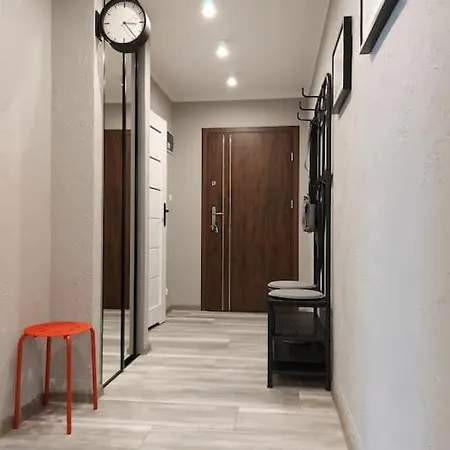 Apartman Uroczy W Scislym Centrum Gizycka