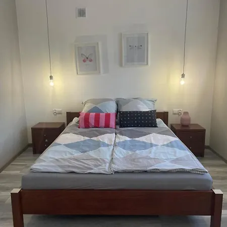 Uroczy W Scislym Centrum Gizycka *